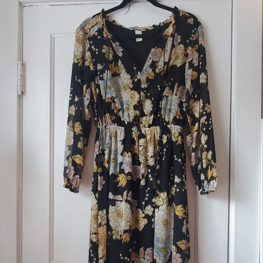 FLORAL DRESS - Picture 2 of 7